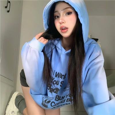 甜蜜寂寞女孩